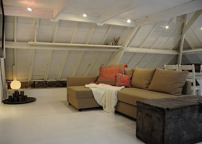 Attic Judy's Appartement Zandvoort